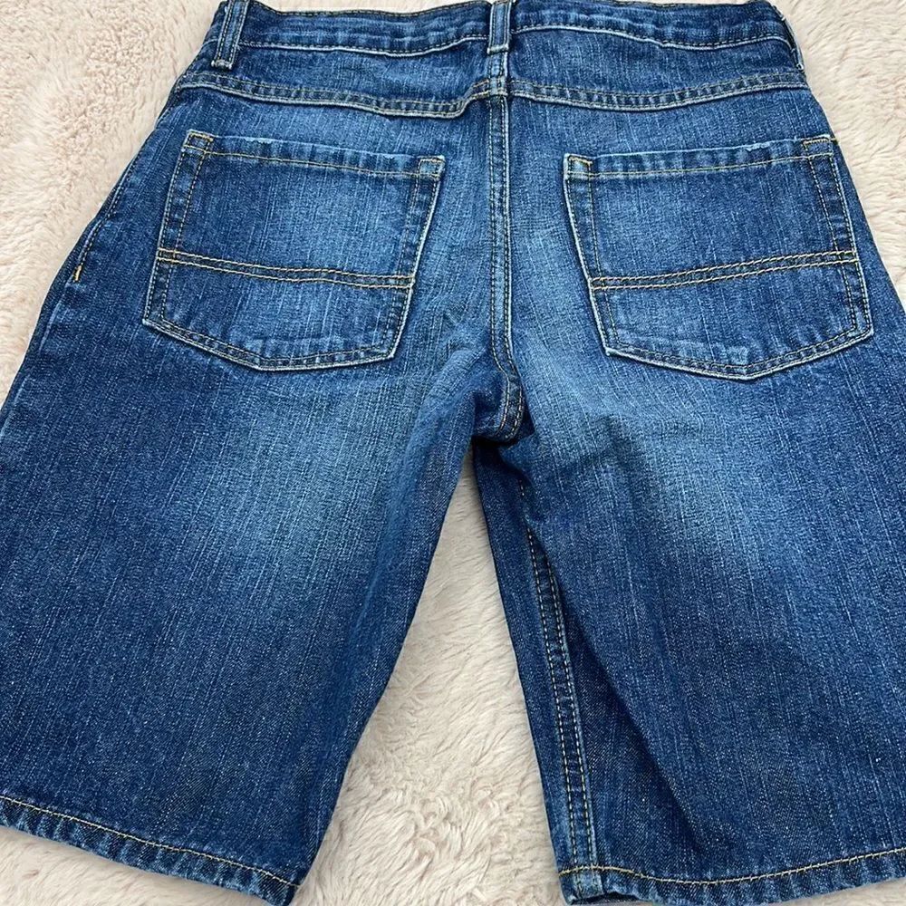 Arizona Jean Co denim size 16 regular shorts - Picture 2 of 4